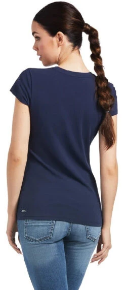 Tee Shirt Ariat Vertical Logo Navy Sp22 Ladies -Riding Horse Apparel Shop Ariat Tee Shirt Vertical Logo Navy Sp22 Ladies 4 c8fc4b9e 3a34 4c00 88fa 9e49b8f1716b