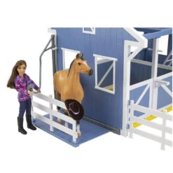 Breyer Freedom Deluxe Country Stable & Horse & Wash Stall -Riding Horse Apparel Shop Breyer Freedom Deluxe Country Stable Horse Wash Stall 3