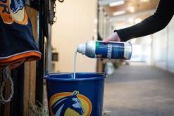 Hoof Care: Cavalor Laminaid 1000ml Bottle -Riding Horse Apparel Shop Cavalor Laminaid Bottle 1000ml 2