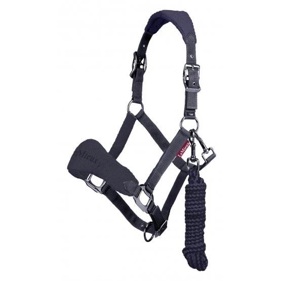 LeMieux Vogue Headcollar With Leadrope - Fleece Material 13 LeMieux Vogue Headcollar With Leadrope - Fleece Material - Image 11